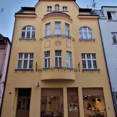 Apartmany Na Trojce Žatec Exterior foto