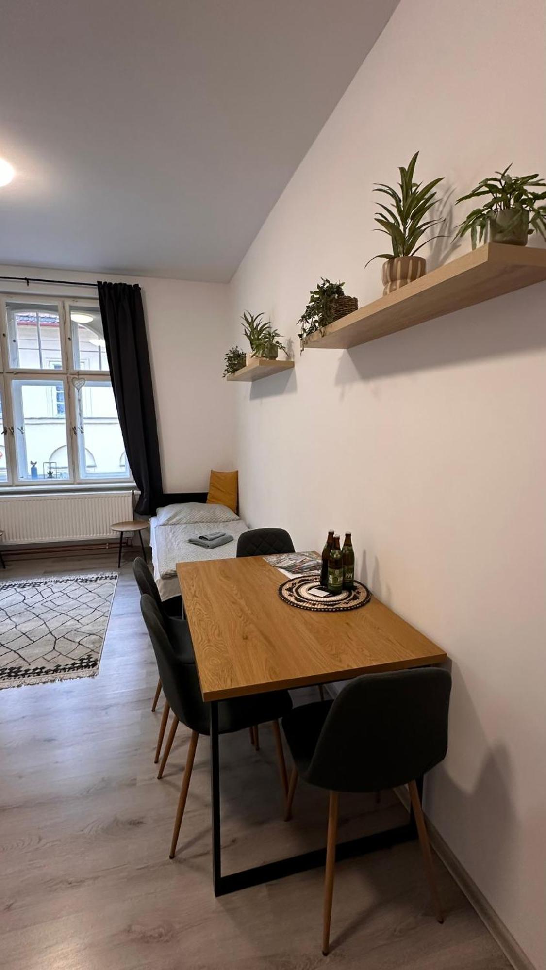 Apartmany Na Trojce Žatec Exterior foto