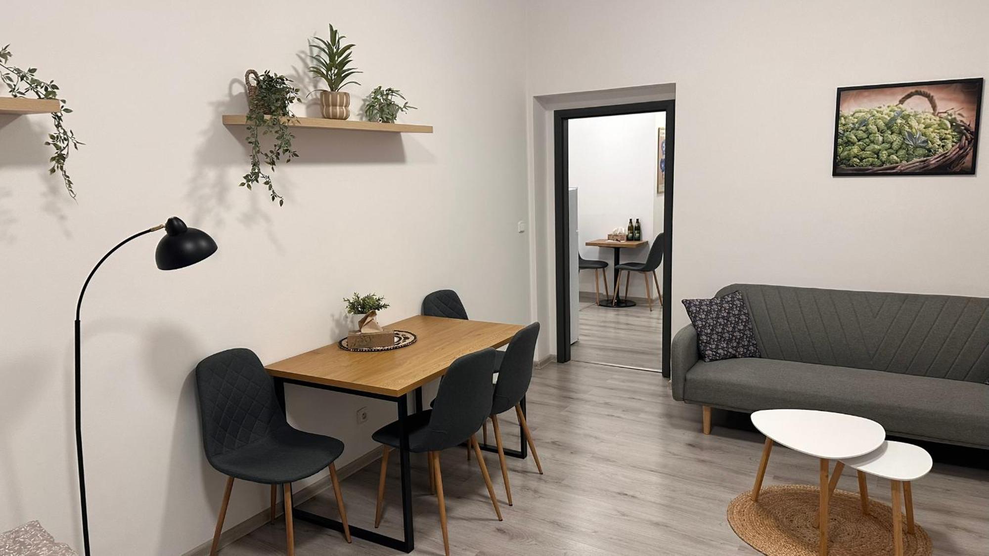 Apartmany Na Trojce Žatec Exterior foto